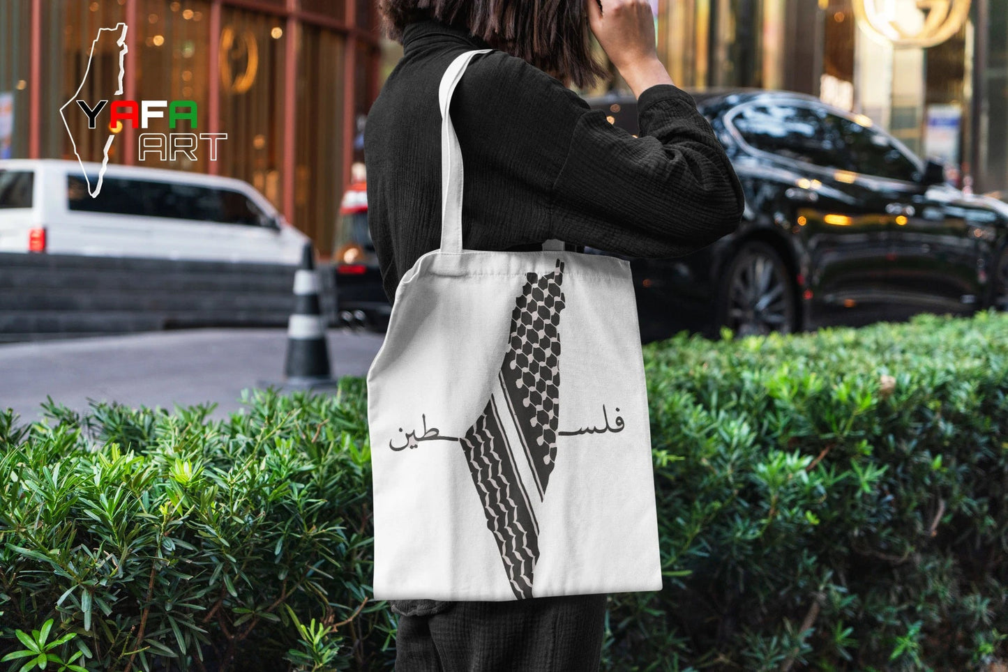Tote bag