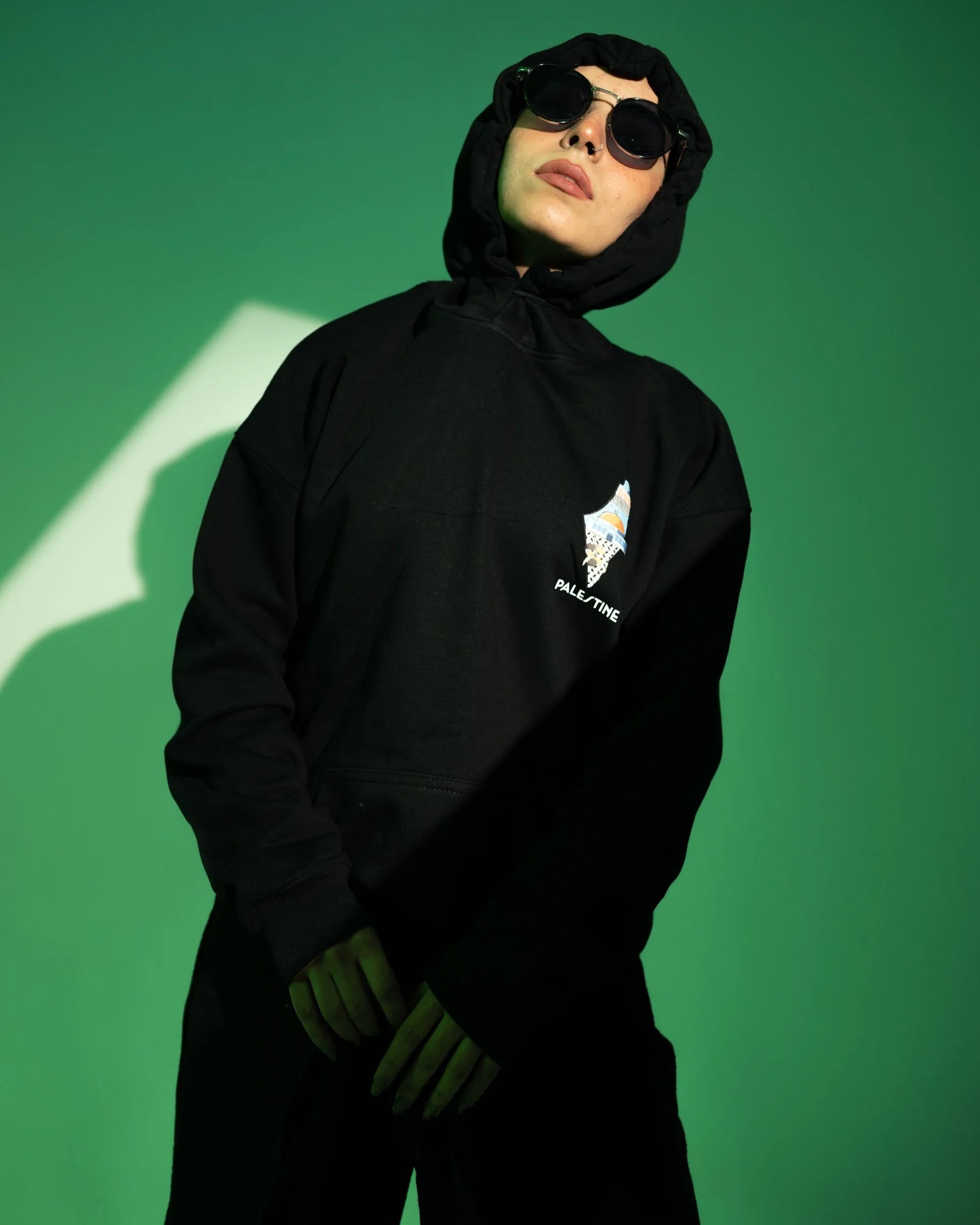 Hoodie Yafa with a traditional design