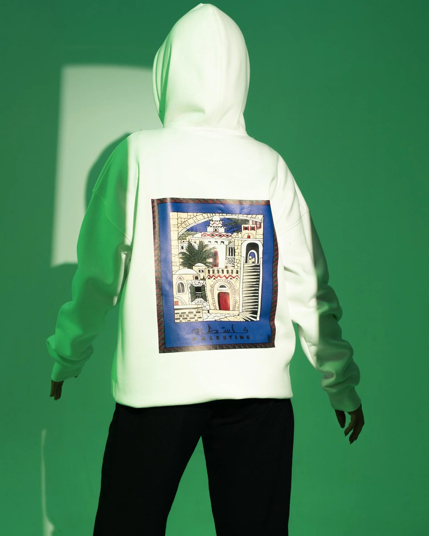 Hoodie Yafa with a traditional design