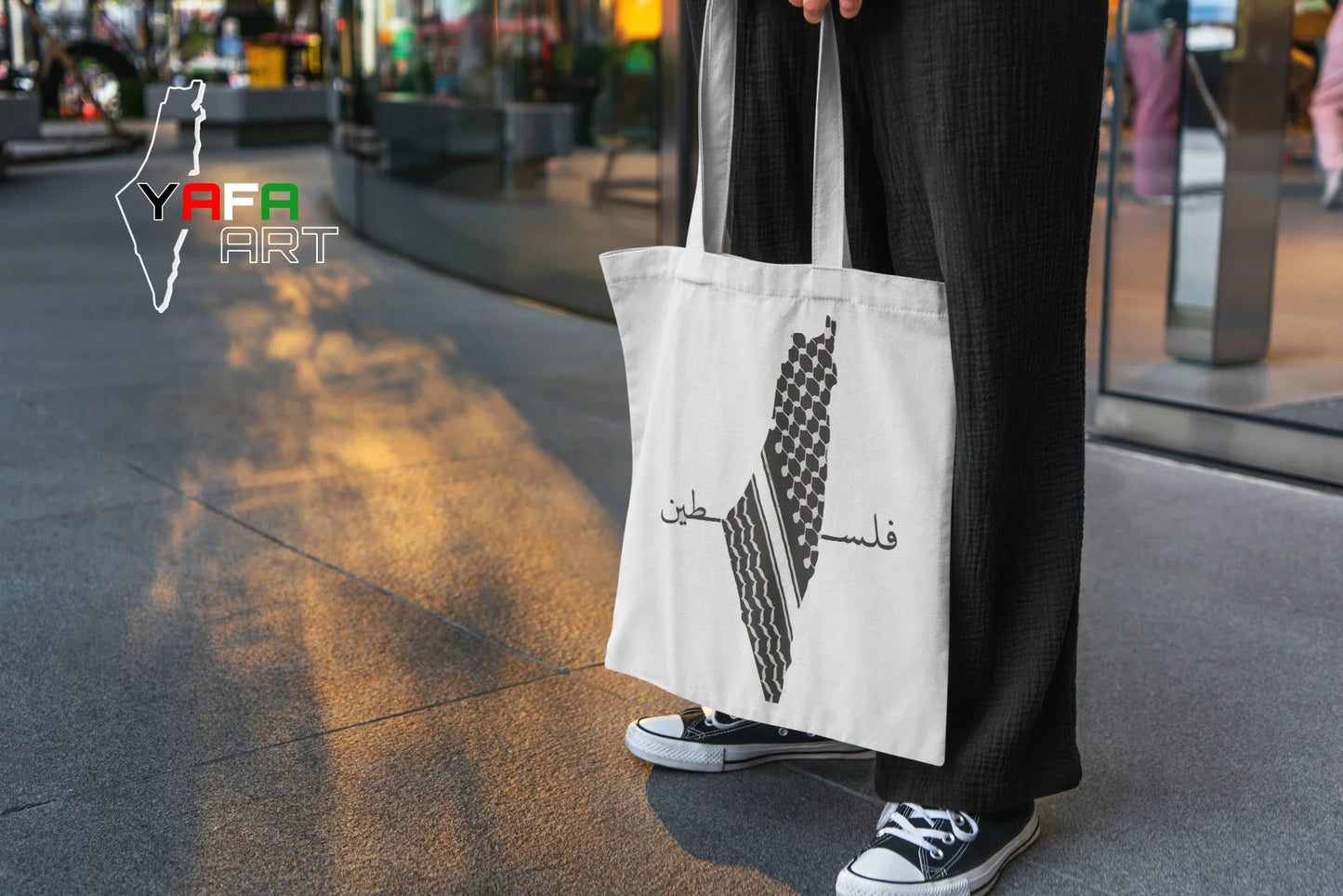 Tote bag