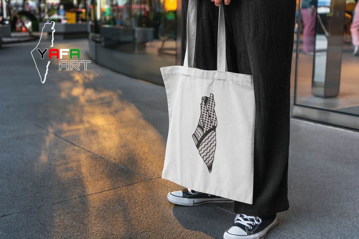 Tote bag