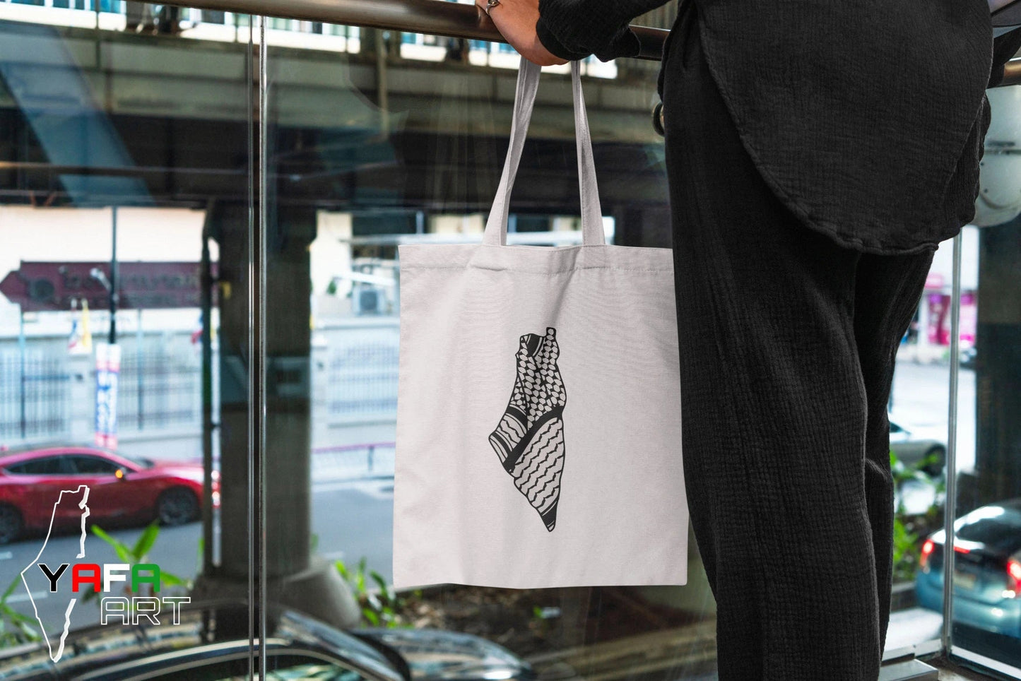 Tote bag