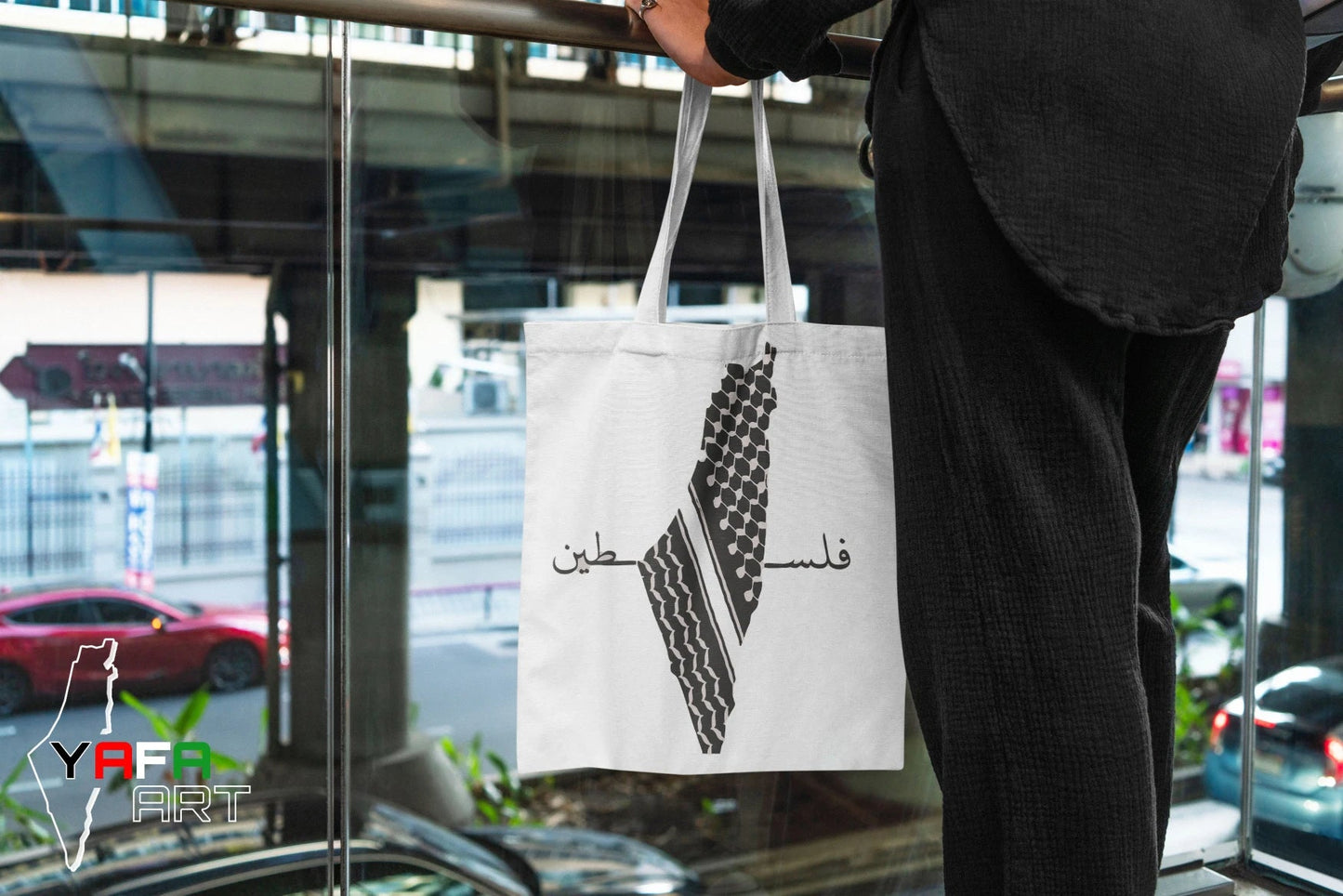 Tote bag