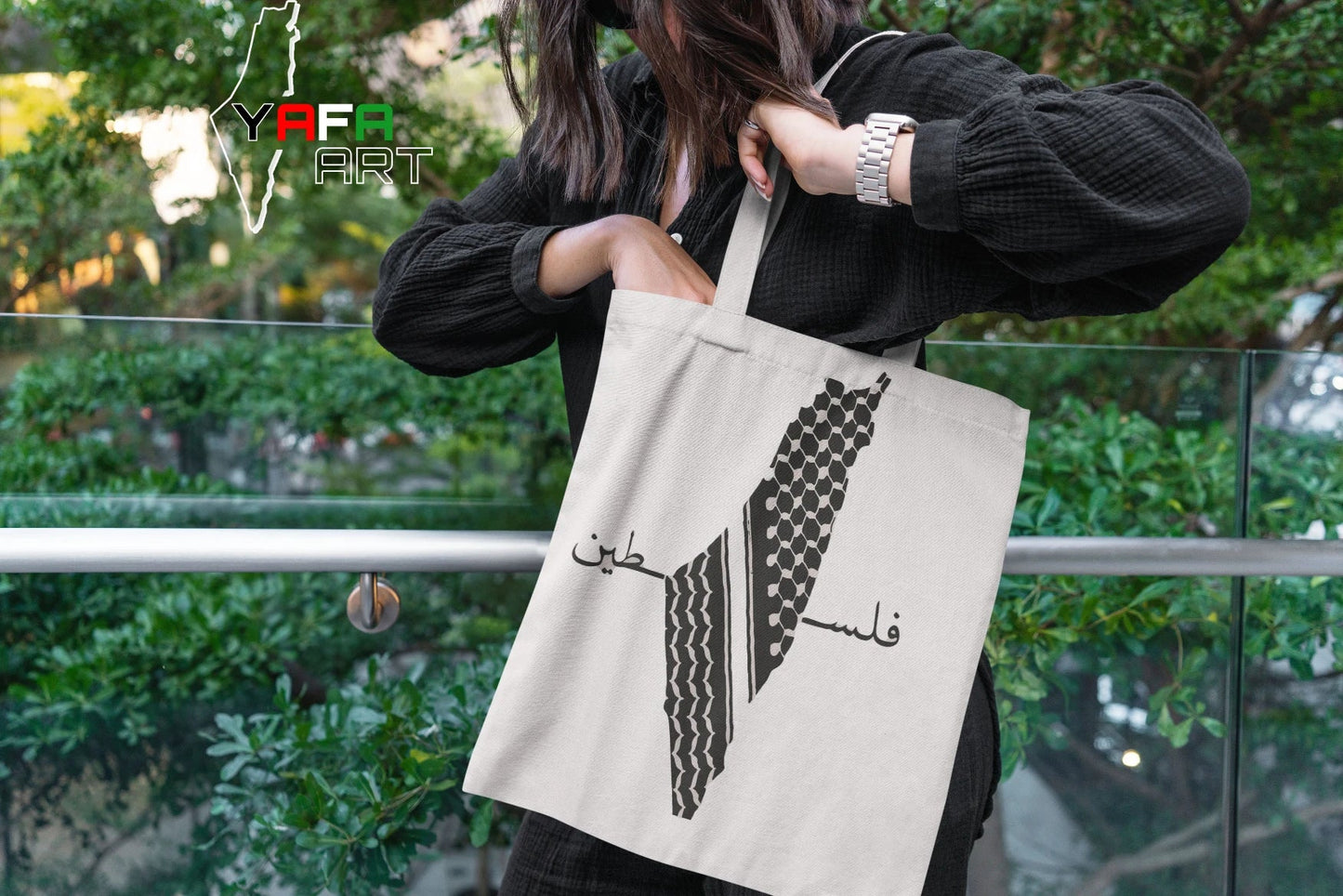Tote bag
