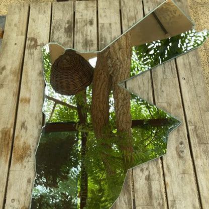 Mirror of the Jordan map