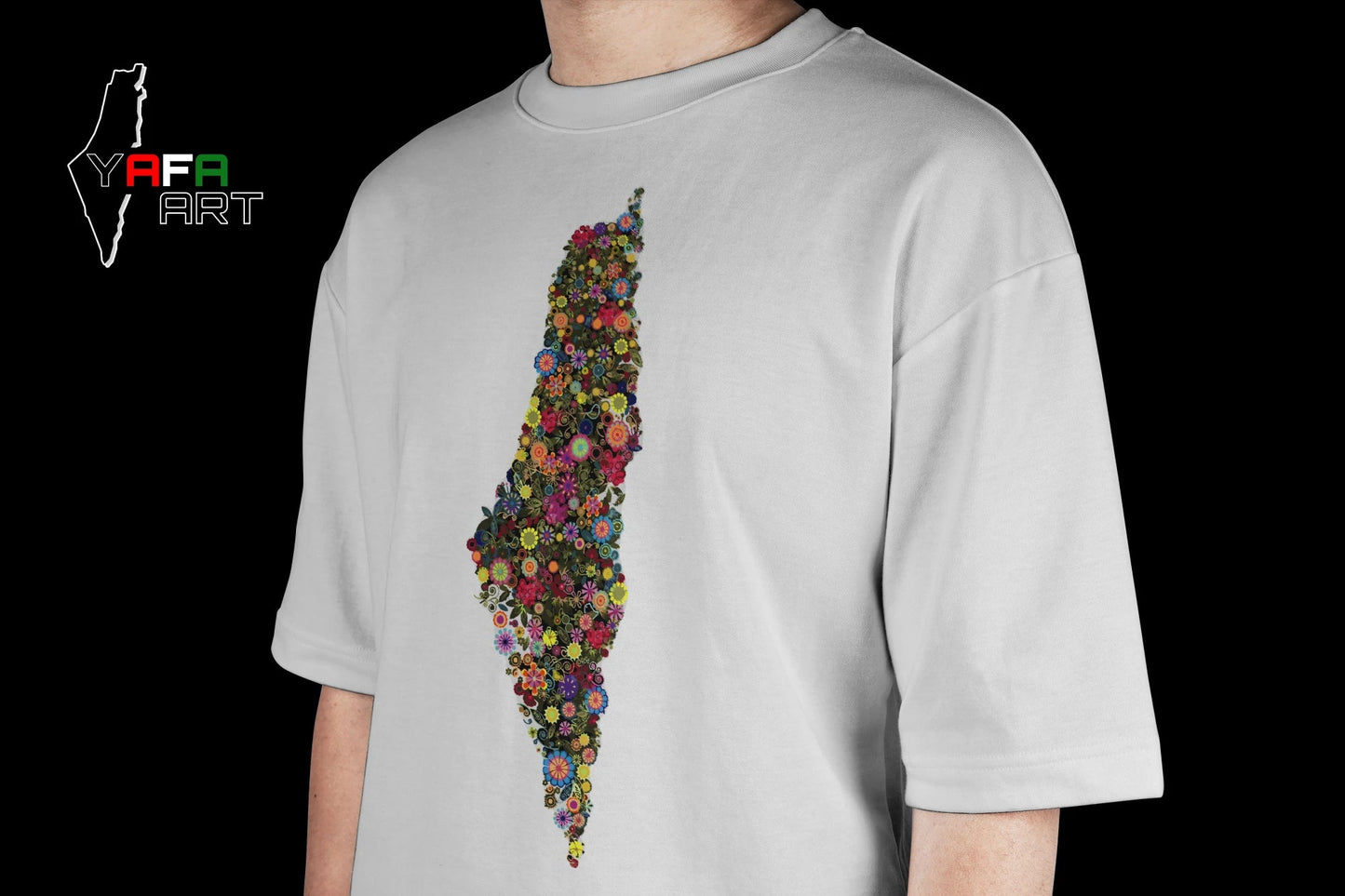 Unisex oversized T-shirt with a Palestinian logo