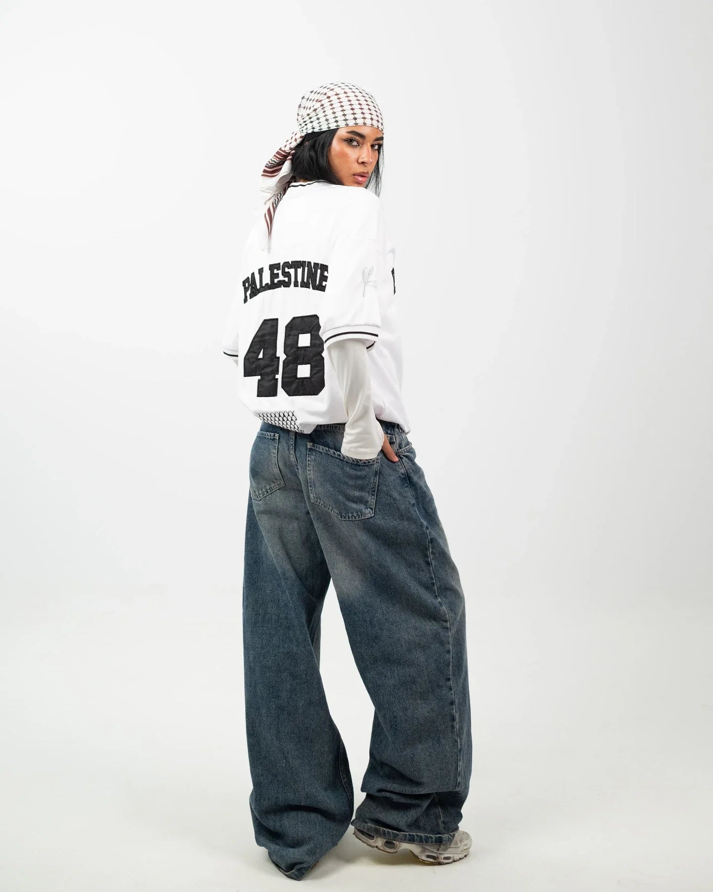 Olive Roots — 48 Game Jersey — Black & White